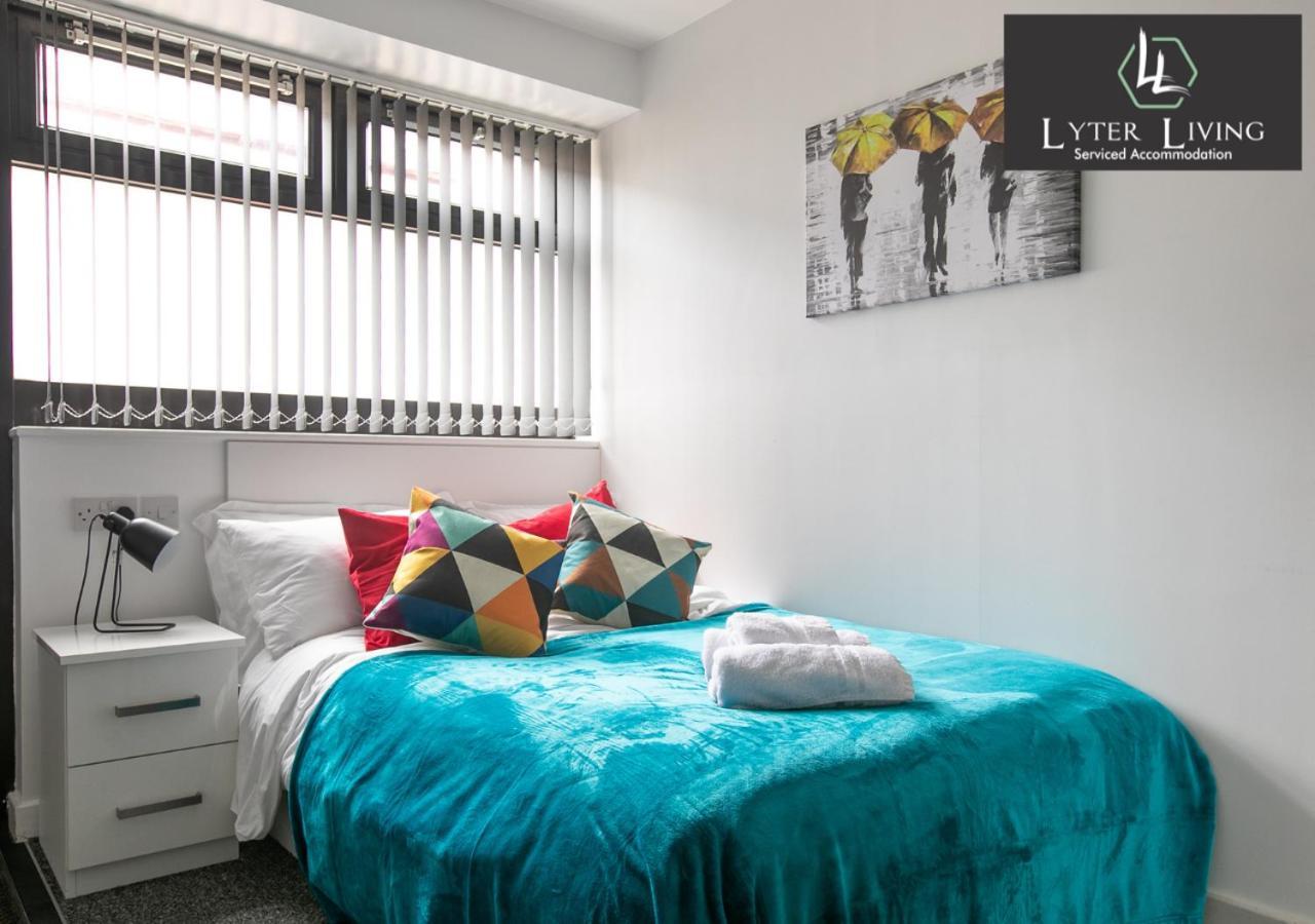 Studio Apartments By Lyter Living Desks & Wifi - Monthly Stays Available 莱切斯特 外观 照片
