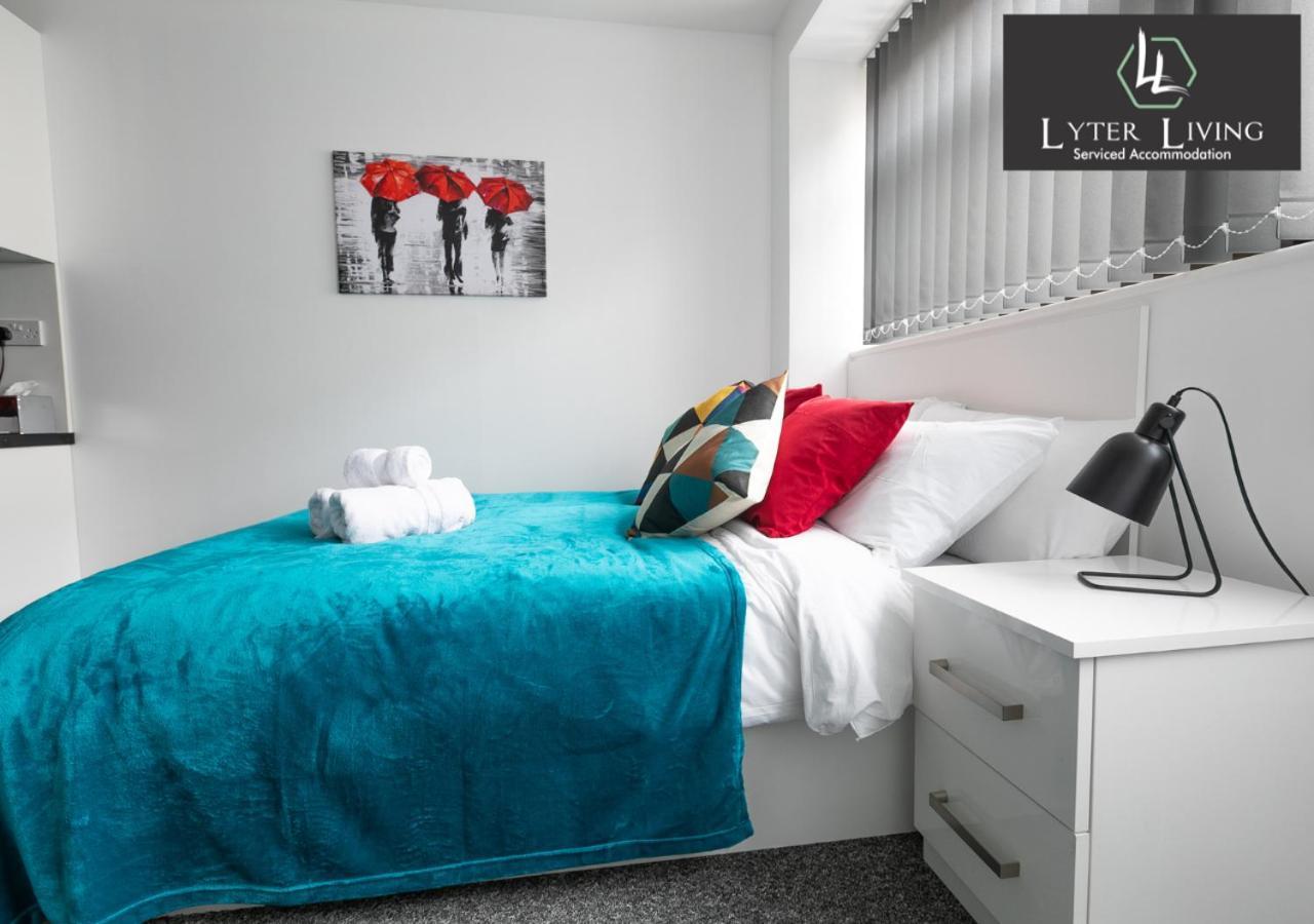 Studio Apartments By Lyter Living Desks & Wifi - Monthly Stays Available 莱切斯特 外观 照片