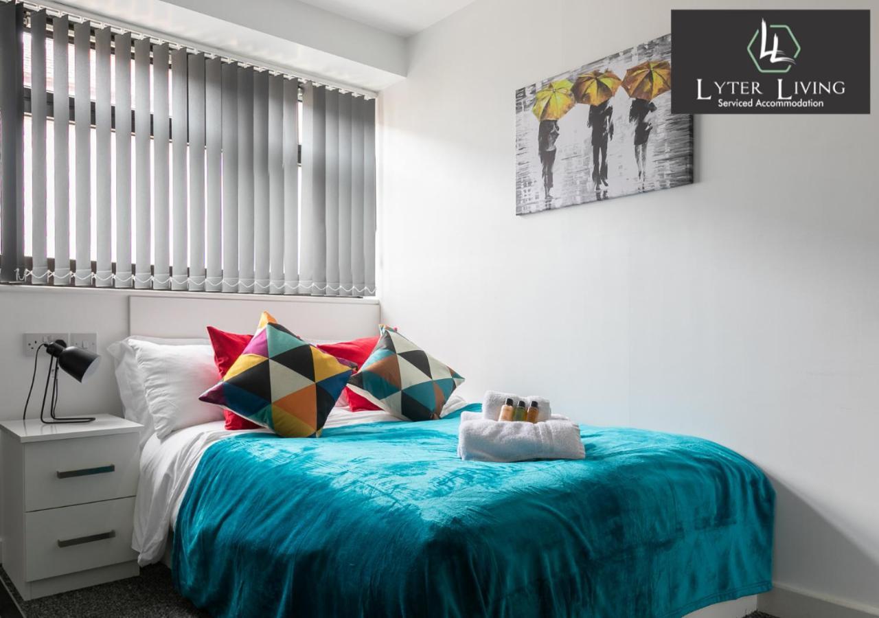Studio Apartments By Lyter Living Desks & Wifi - Monthly Stays Available 莱切斯特 外观 照片